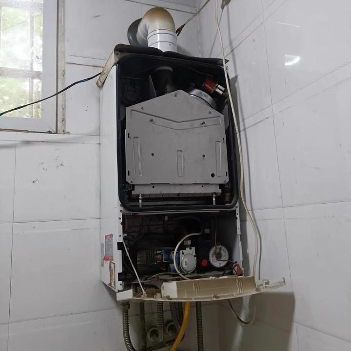 壁挂炉售后维修5